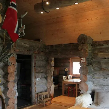 Jarfjord Arctic Aurora Lodge