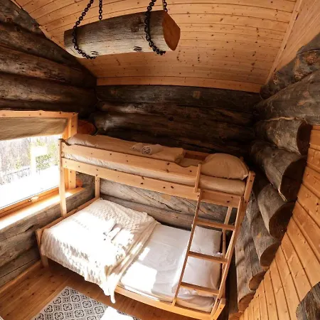 Lodge Jarfjord Arctic Aurora